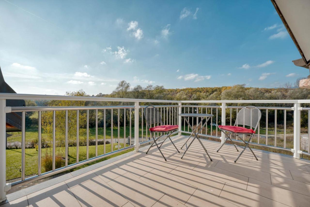 Astarea - Luxe Penthouse In Nature - Jacuzzi - Free Private Parking - Terrace & Balcony - Peace Загреб Екстер'єр фото
