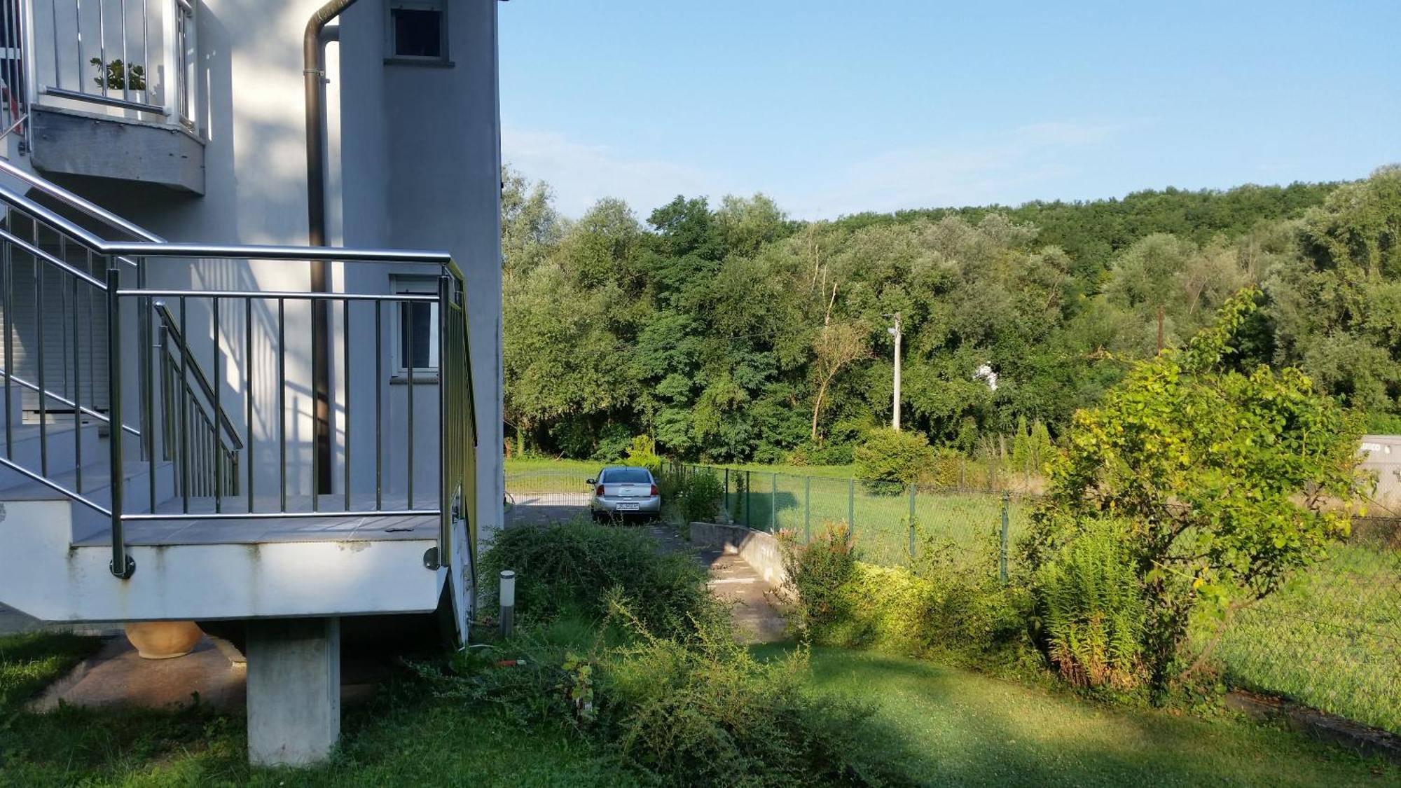Astarea - Luxe Penthouse In Nature - Jacuzzi - Free Private Parking - Terrace & Balcony - Peace Загреб Номер фото