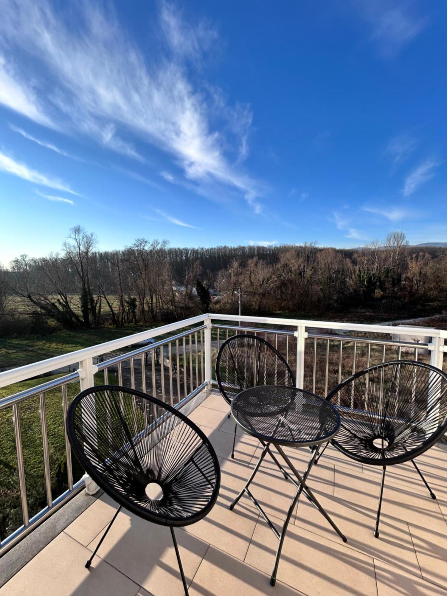Astarea - Luxe Penthouse In Nature - Jacuzzi - Free Private Parking - Terrace & Balcony - Peace Загреб Екстер'єр фото